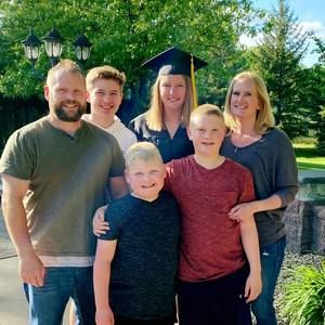 Meet your Posher, Angie